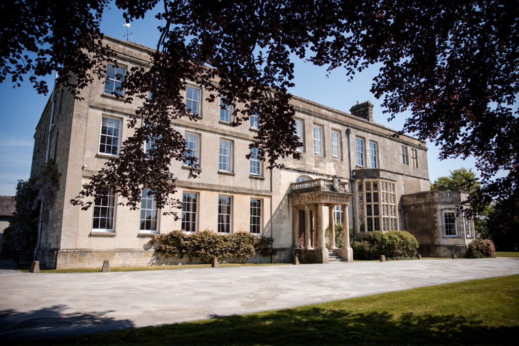 Façade au Elmore Court Gloucestershire en Angleterre